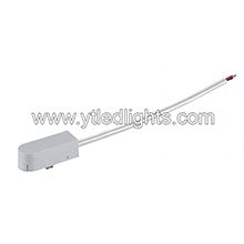 Magnetic track light system input power module